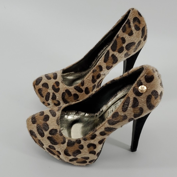 Shoes - Extreme Platform leopard  heels